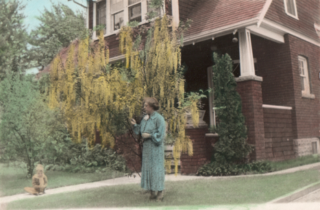 George Laurence Slinn and Rosemary Chappell Walsh at home in Niagara Falls Ontario